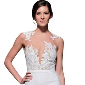 Pronovias Off White Vicenta Lace Appliqué Mermaid